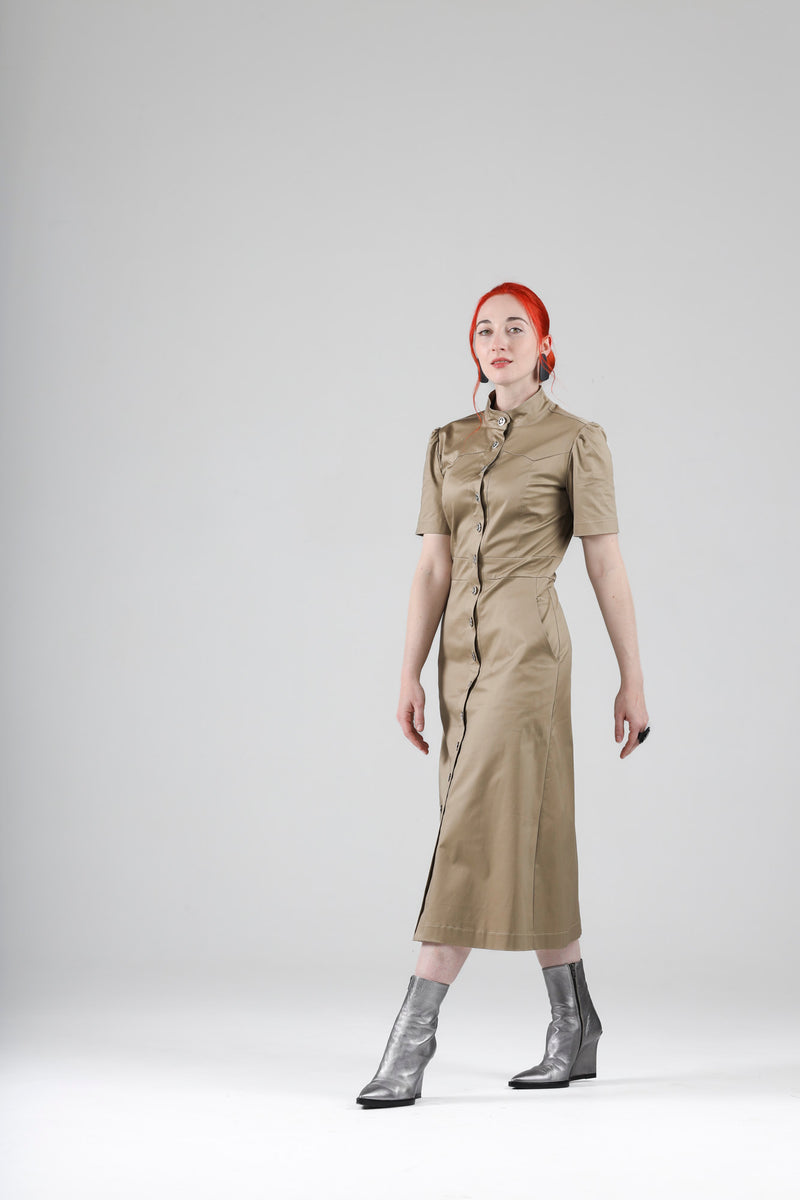 - Artur dress in khaki with short sleeves