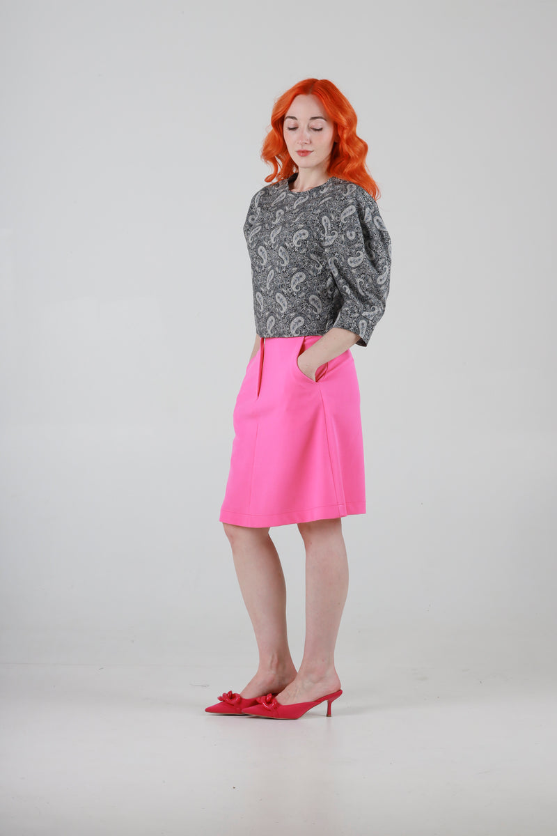 1- Hera top in grey paisley print top