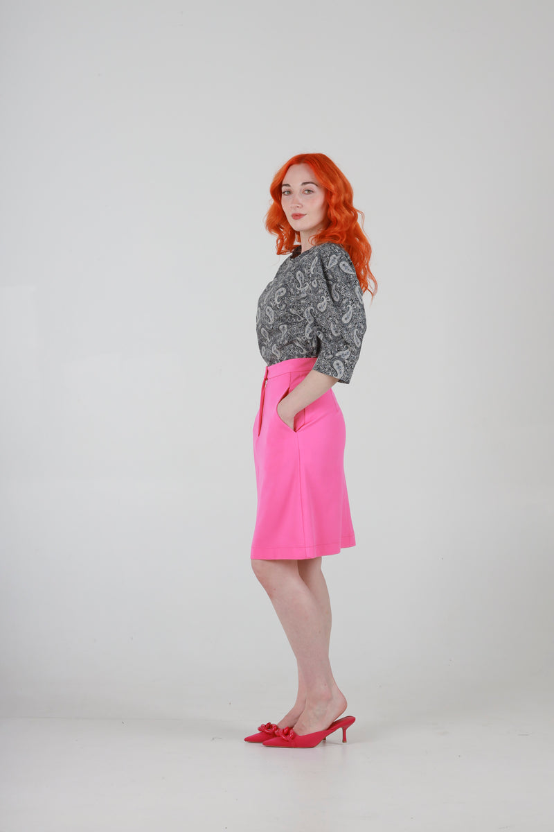 1- Hera top in grey paisley print top
