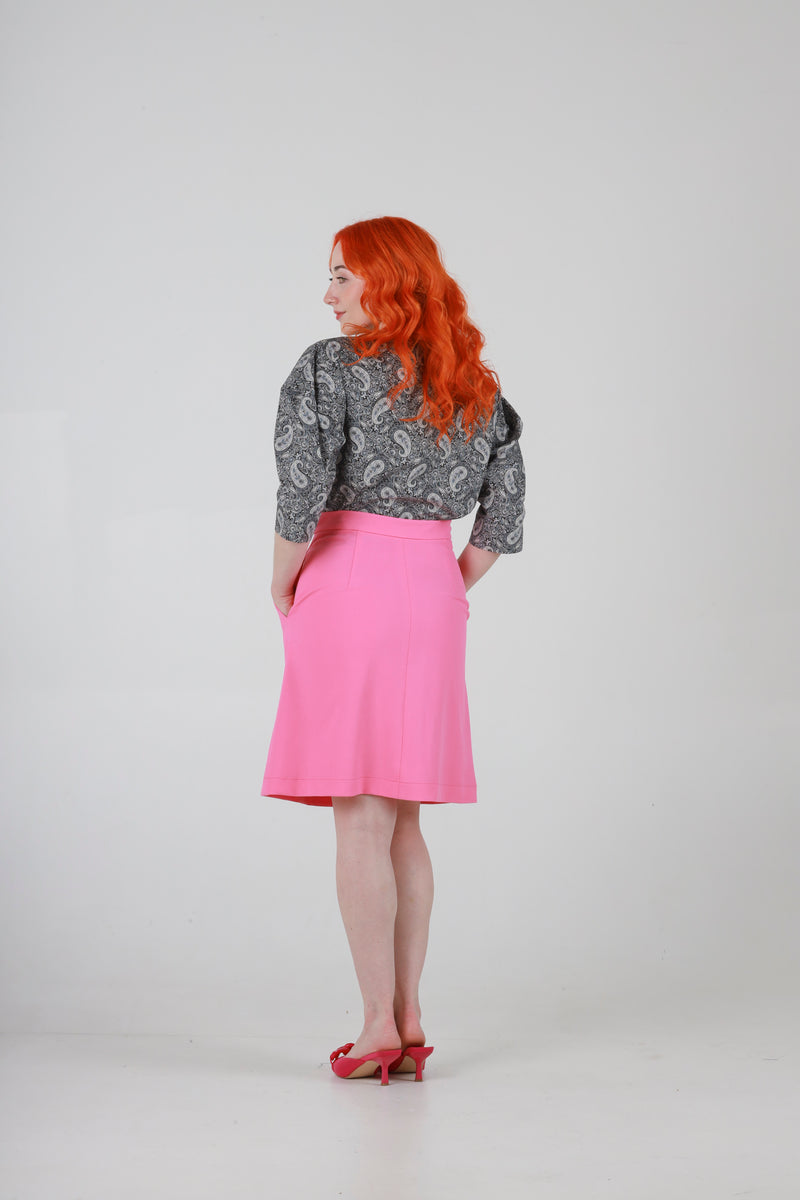 1- Hera top in grey paisley print top