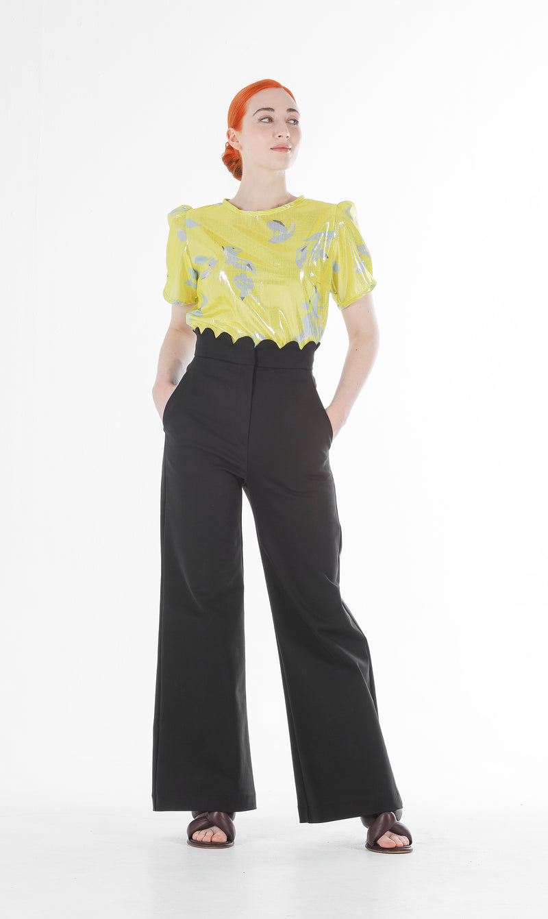 1- Black high waisted pants