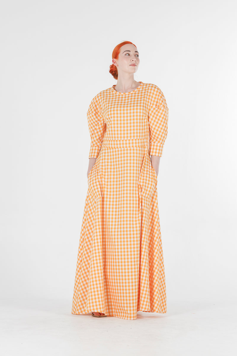 Hera long dress in orange gingham