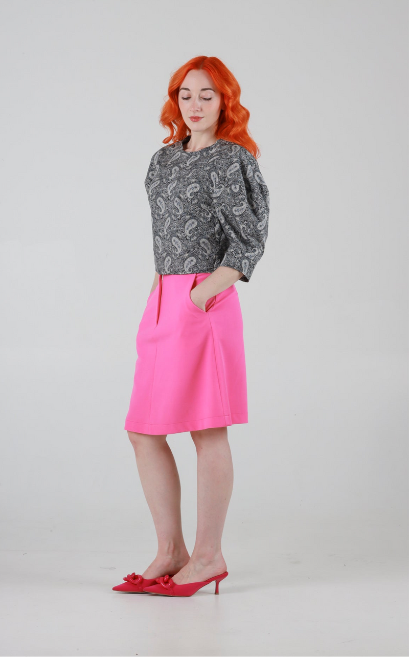 1- Hera top in grey paisley print top