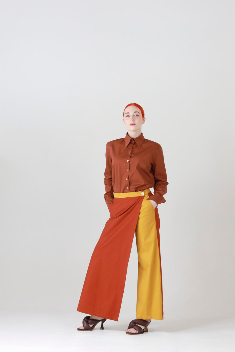 1 - Slim brown shirt