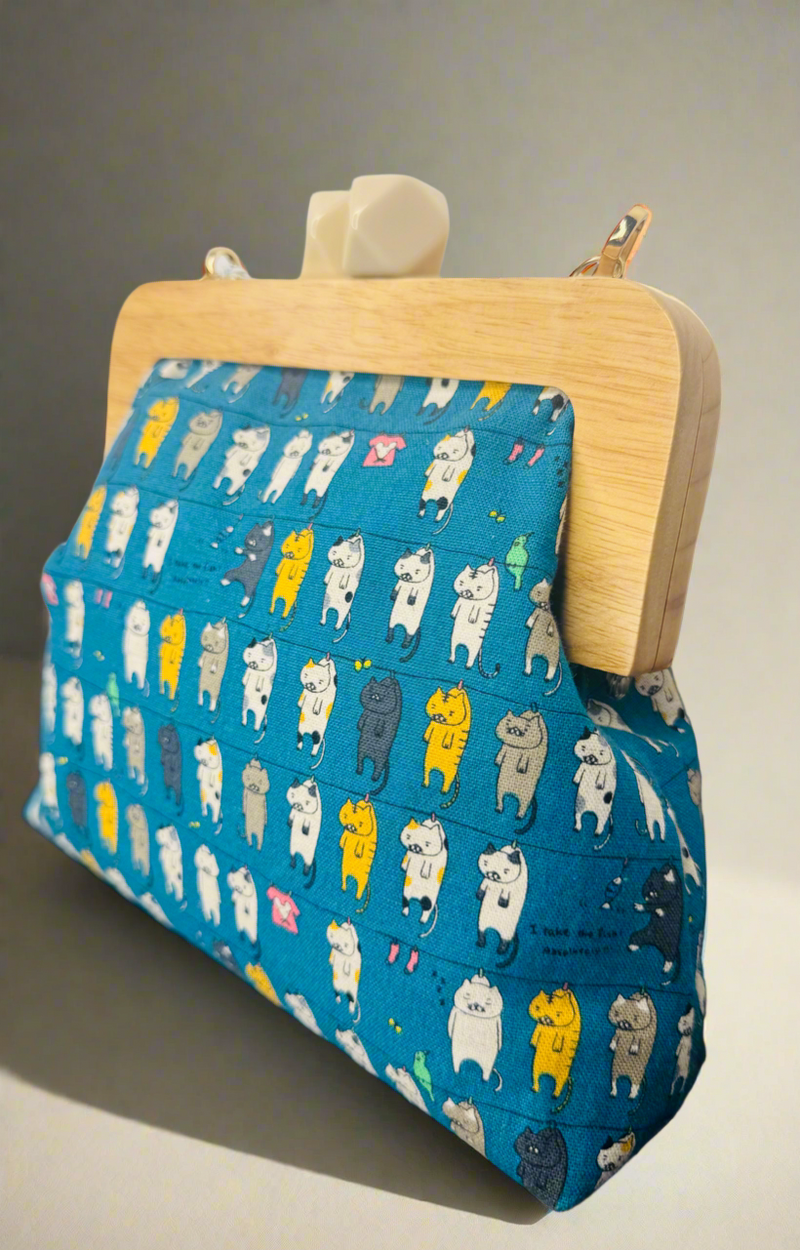 Minski bag with cats
