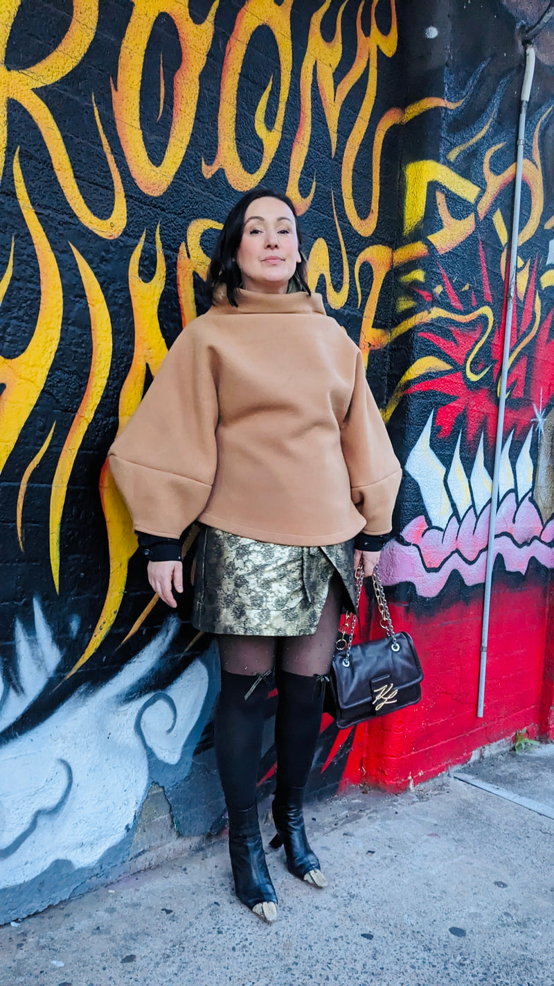 1- Suzi jumper in camel