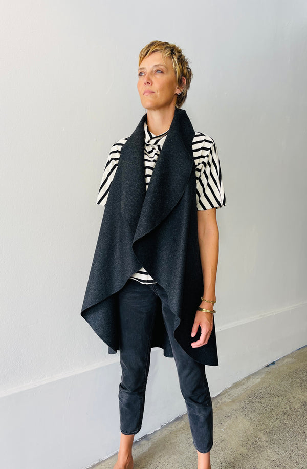 Mima vest in charcoal  by Natalija Rushidi