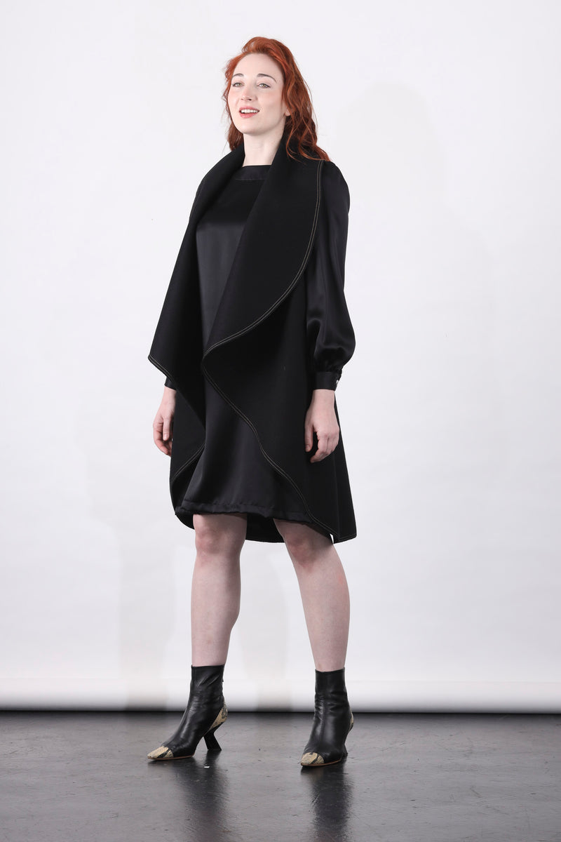 Mima vest in black by Natalija Rushidi