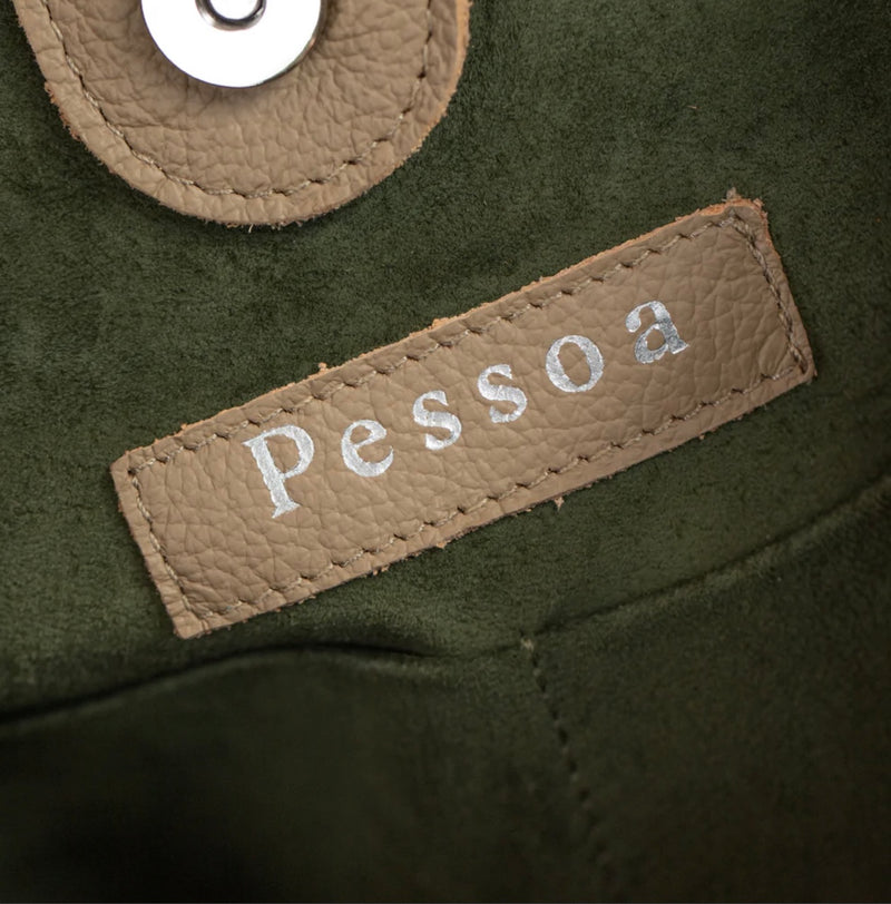 1- Sandcastle bucket handbag by Pessoa